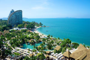 Pattaya City Next To Sea Wallpaper