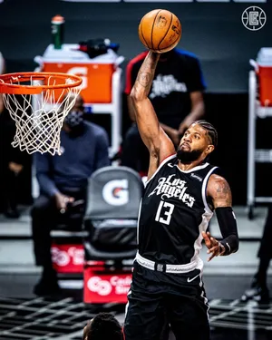 Paul George Clippers Dunking Wallpaper