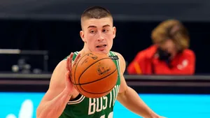 Payton Pritchard In Action Wallpaper