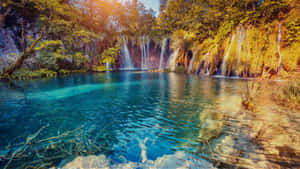 Peaceful Blue Lake Of Crotia Wallpaper