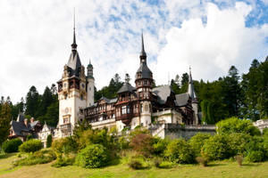 Peles Castle Romania Wallpaper