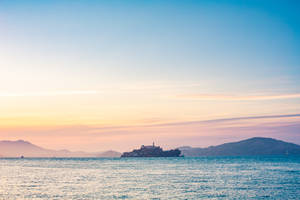 Pemandangan Alcatraz Island Wallpaper