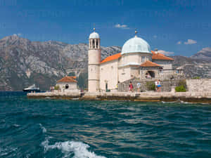 People Around Our Lady Of The Rocks Wallpaper