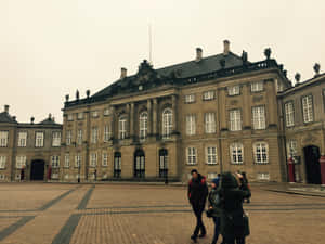 People In Amalienborg Palace Wallpaper