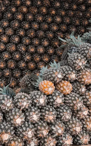 Perfectly Organized Pineapple Stack Wallpaper