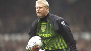 Peter Schmeichel Goalkeeper Football Wallpaper