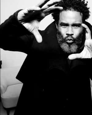 Pharoahe_ Monch_ Framing_with_ Hands Wallpaper