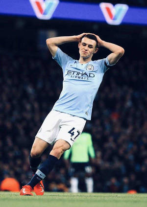 Phil Foden Playing Suave Wallpaper