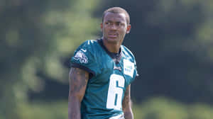 Philadelphia Eagles Player Outdoors Wallpaper