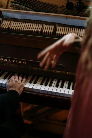 Piano_ Performance_ Closeup.jpg Wallpaper