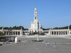 Pilgrims At The Sanctuary Of Fatima, Portugal Wallpaper