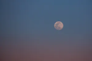 Pink And Blue Sky Beautiful Full Moon Wallpaper