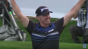 Pioneering Golfer Rod Pampling In Action Wallpaper