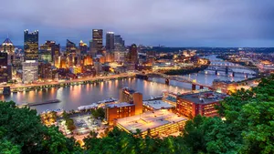 Pittsburgh Skyline With Several Bridges Wallpaper