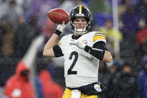 Pittsburgh Steelers Quarterback Snow Game Wallpaper