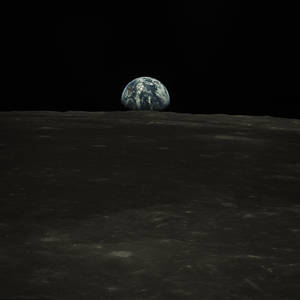 Planet Earthrise Wallpaper