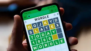 Playing Wordleon Smartphone Wallpaper