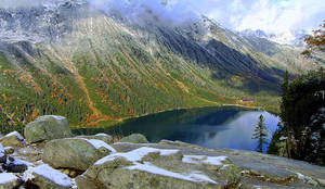 Poland's Morskie Oko Wilderness Wallpaper