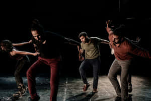 Popping Men Synchronized [wallpaper] Wallpaper