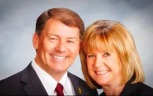 Portrait Of Michael Rounds Wallpaper