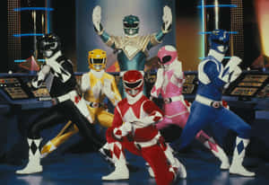 Power Rangers Team With Green Ranger Wallpaper