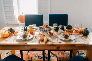 Preppy Thanksgiving Table Setting Wallpaper
