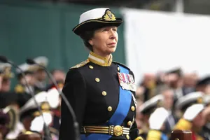 Princess Anne Adorned In Royal Military Suit Wallpaper