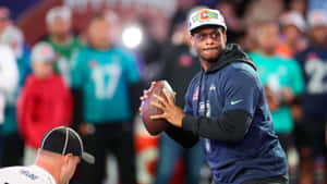 Pro Bowl Quarterback Preparation Wallpaper