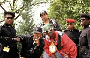 Public Enemy Group Portrait Outdoors Wallpaper