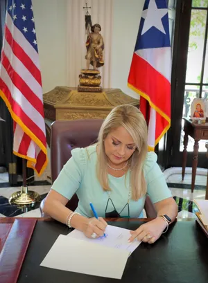 Puerto Rican Politician Wanda Vázquez Garced Wallpaper