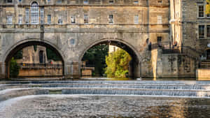 Pulteney Bridge River Avon Bath U K Wallpaper