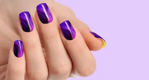 Purple Black Swirl Nail Art Wallpaper