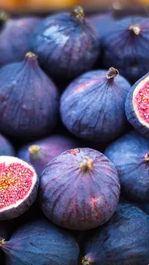Purple Figs ~ Nature's Gift Wallpaper