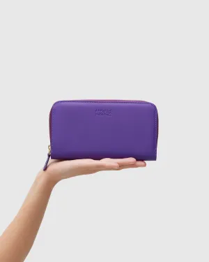 Purple Leather Wallet Product Showcase Wallpaper