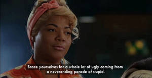 Queen Latifah As A Hairspray Detective Wallpaper