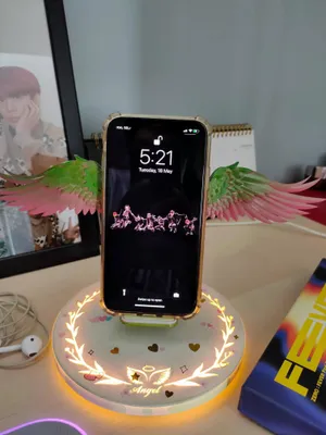 Quick And Efficient Wireless Charging Wallpaper