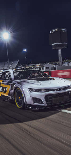 Race To The Finish With Nascar And Your Iphone Wallpaper