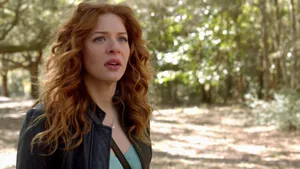 Rachelle Lefevre Concerned Expression Outdoors Wallpaper