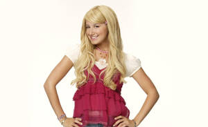 Radiant Ashley Tisdale Wearing A Stylish Bead Necklace Wallpaper