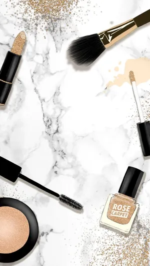 Radiant Eyes And Glamorous Lips Wallpaper