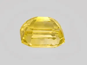 Radiant Yellow Sapphire Gemstone Wallpaper