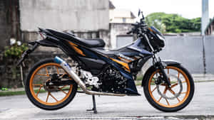 Raider 150 Fi Black Edition Wallpaper