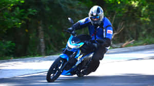 Raider 150 Fi Sport Riding Wallpaper