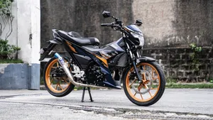 Raider 150 Fi Sporty Design Wallpaper