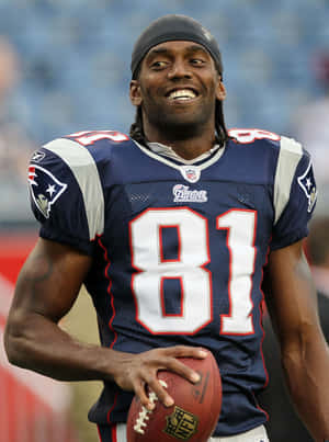 Randy Moss Patriots Uniform Smiling Wallpaper