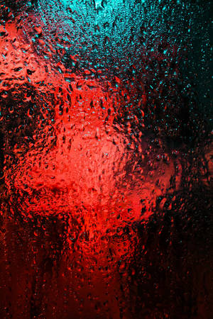 Red And Blue Moist Glass Wallpaper