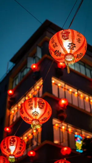 Red Lantern Festival Lights Wallpaper