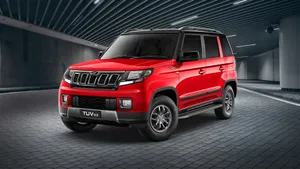 Red Mahindra T U V300 Showcased Wallpaper