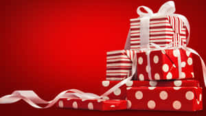 Red Polka Dot Gift Boxes Wallpaper
