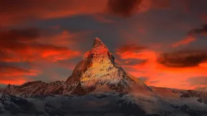 Red Sunset On The Matterhorn Mountain Peak Wallpaper